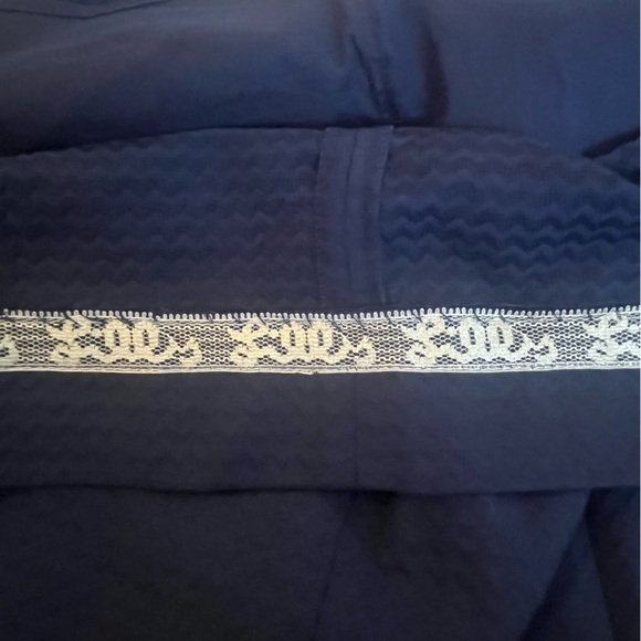 Lilly Pulitzer Women's Valli Shift Dress True Navy Silver Gold Cross Neck Size 2 - Picture 8 of 10